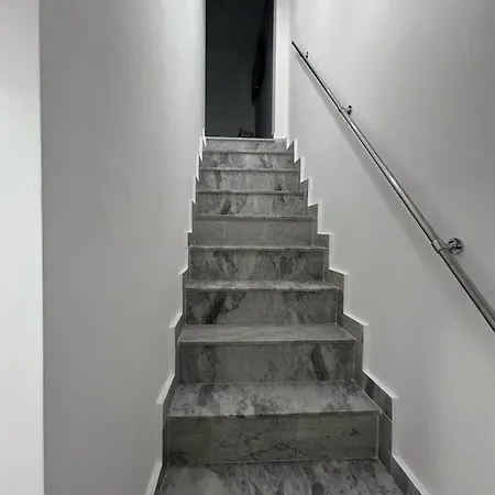 Dogana Apartment *